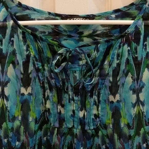 Express Top - Picture 3 of 3